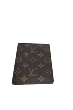 Louis Vuitton Passport Holder Damier Monogram