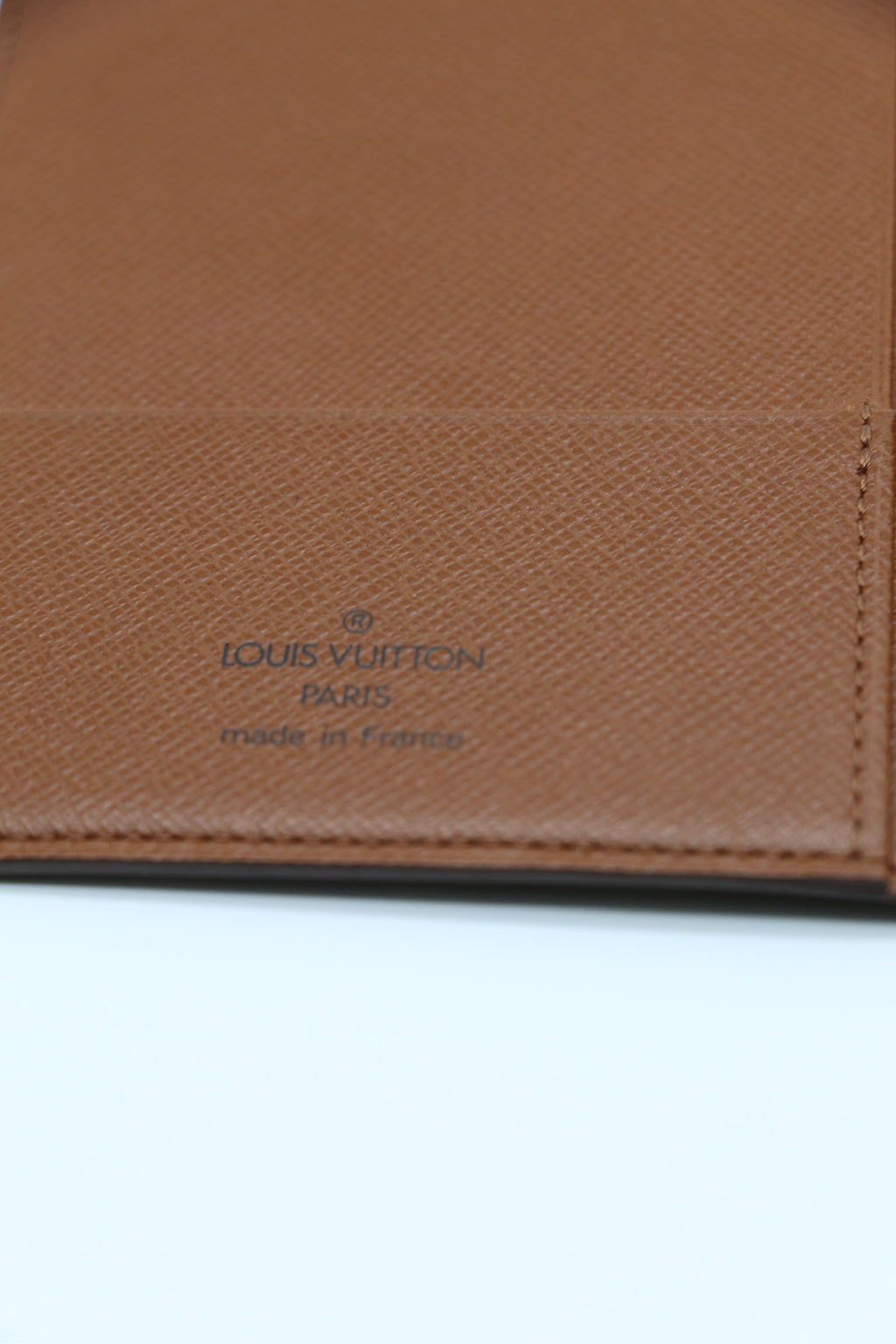 Louis Vuitton Passport Holder Damier Monogram
