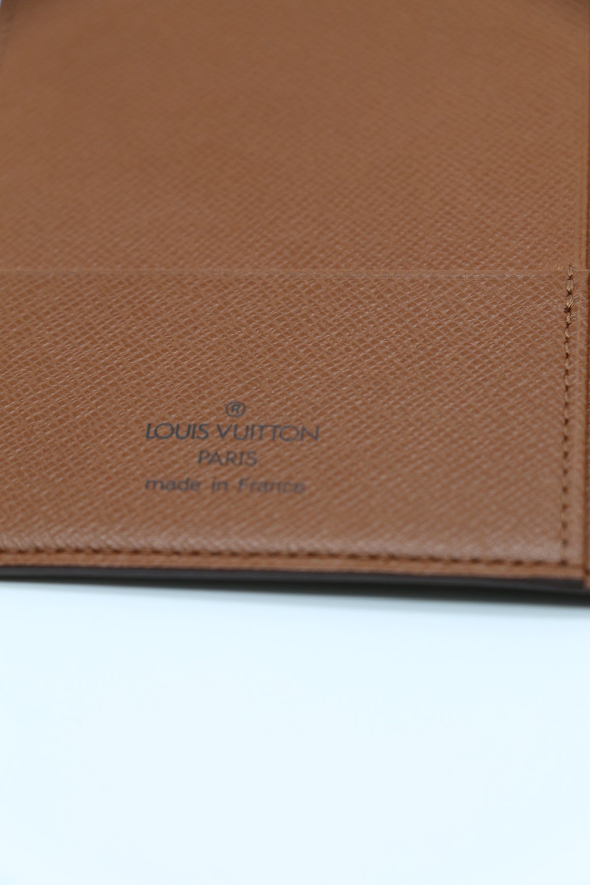 Louis Vuitton Passport Holder Damier Monogram
