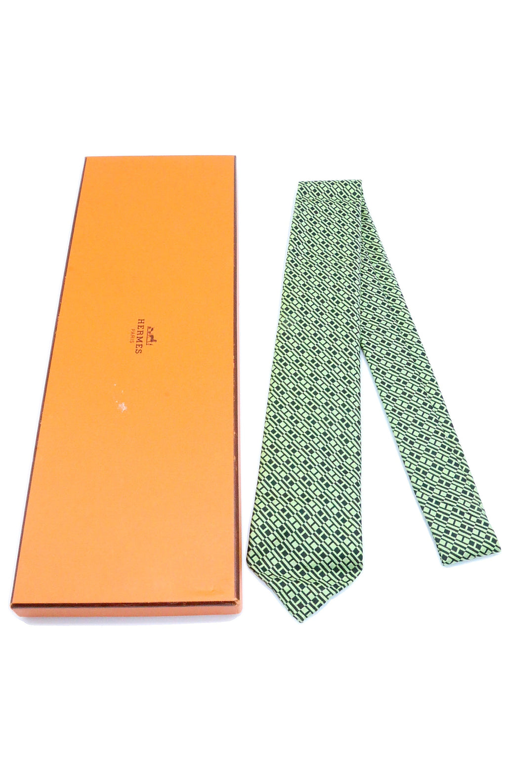 Corbata Hermés Letras negro