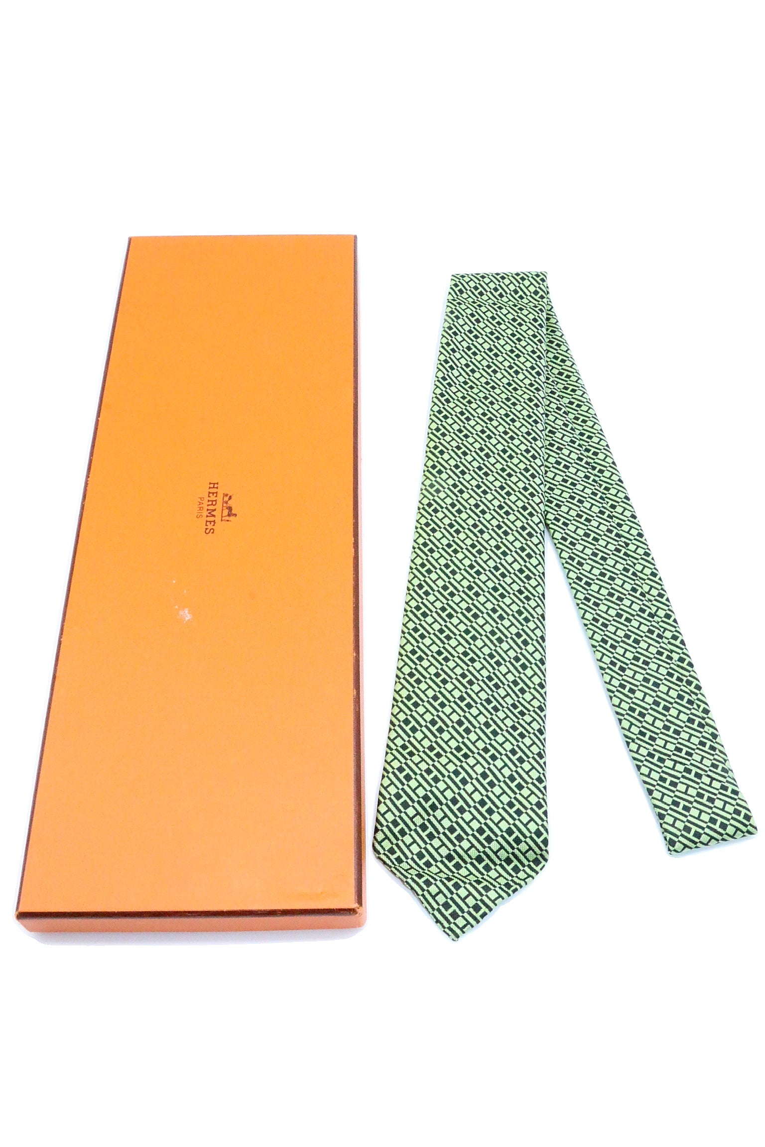Corbata Hermés Letras negro
