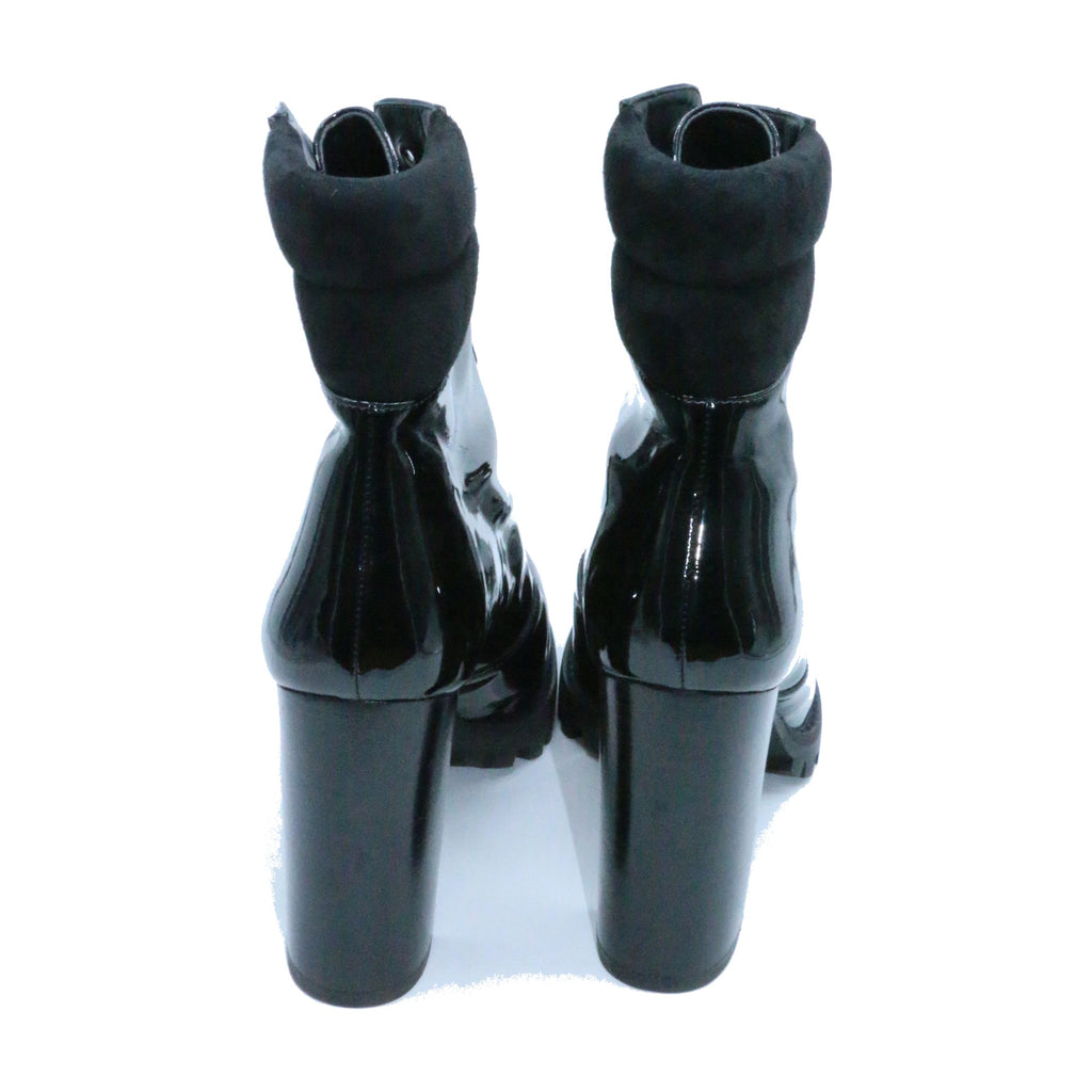 Stuart Weitzman Combat heel boots