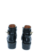 Givenchy Sharklock Ankleboots