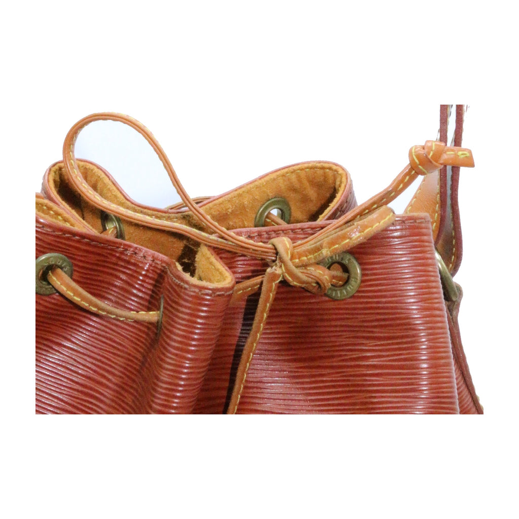 Louis Vuitton Noe Bucket Bag