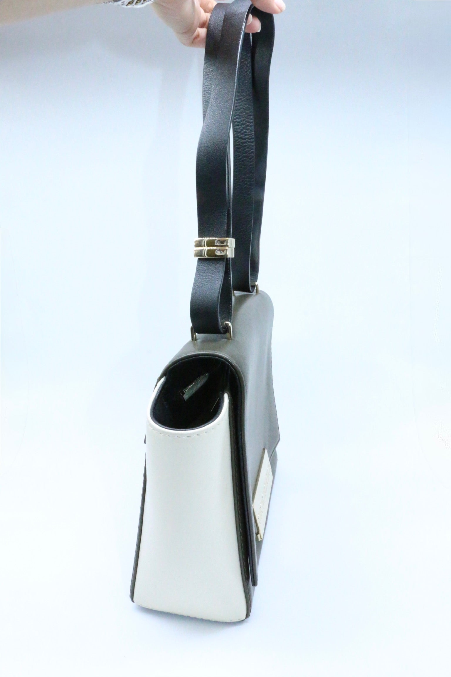 Carolina Herrera Audrey