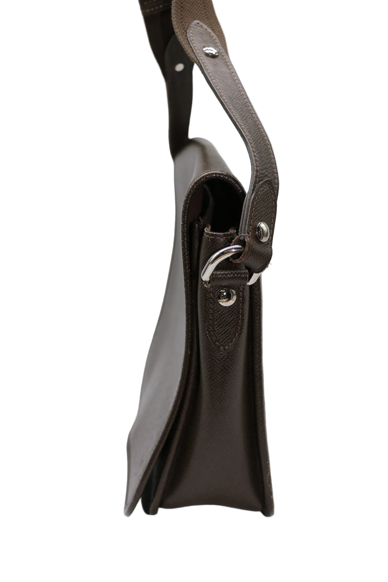 Louis Vuitton Taiga Andrei Crossbody Messenger Bag