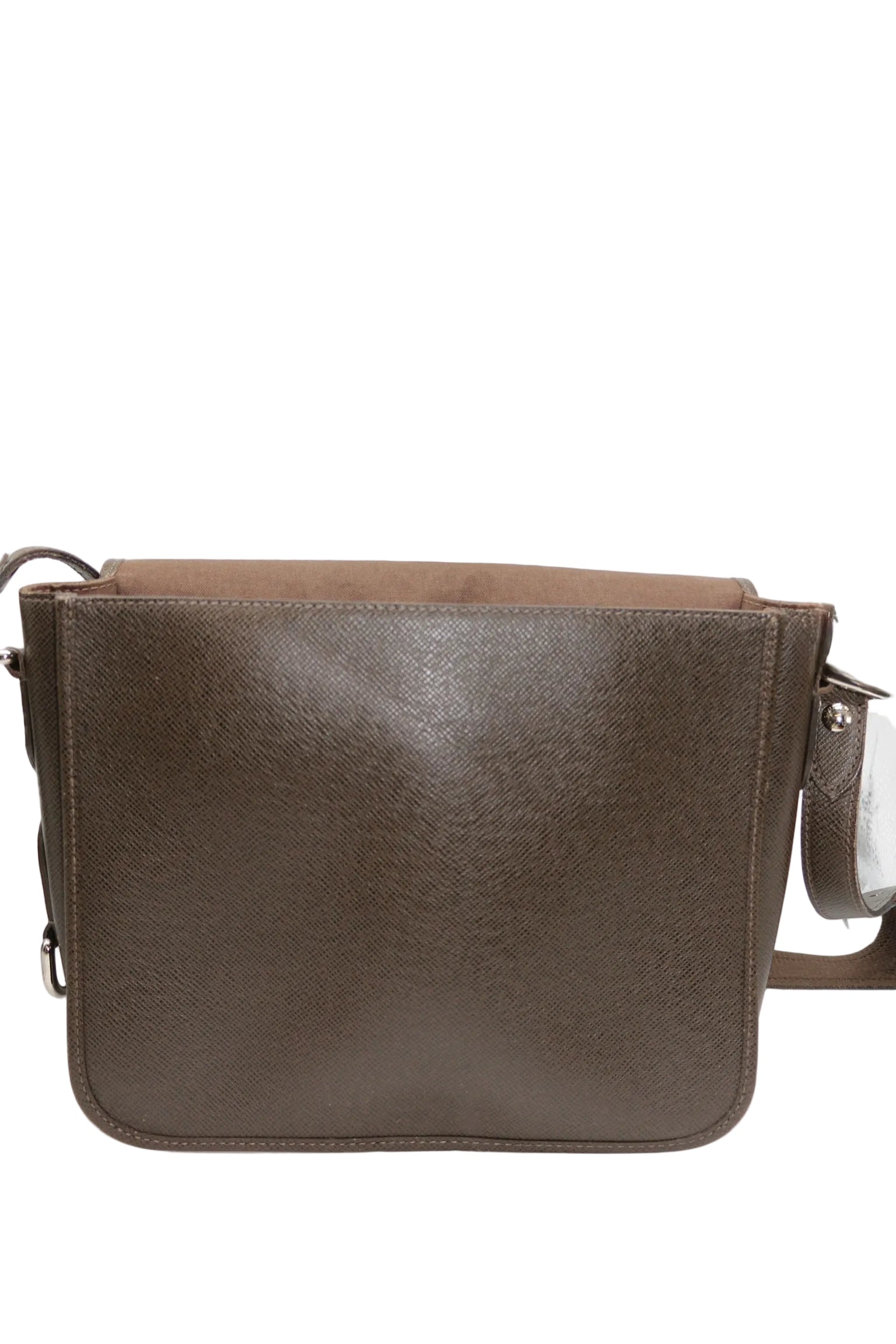 Louis Vuitton Taiga Andrei Crossbody Messenger Bag