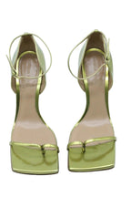 Patent Leather D'Orsay Pumps Bottega Veneta