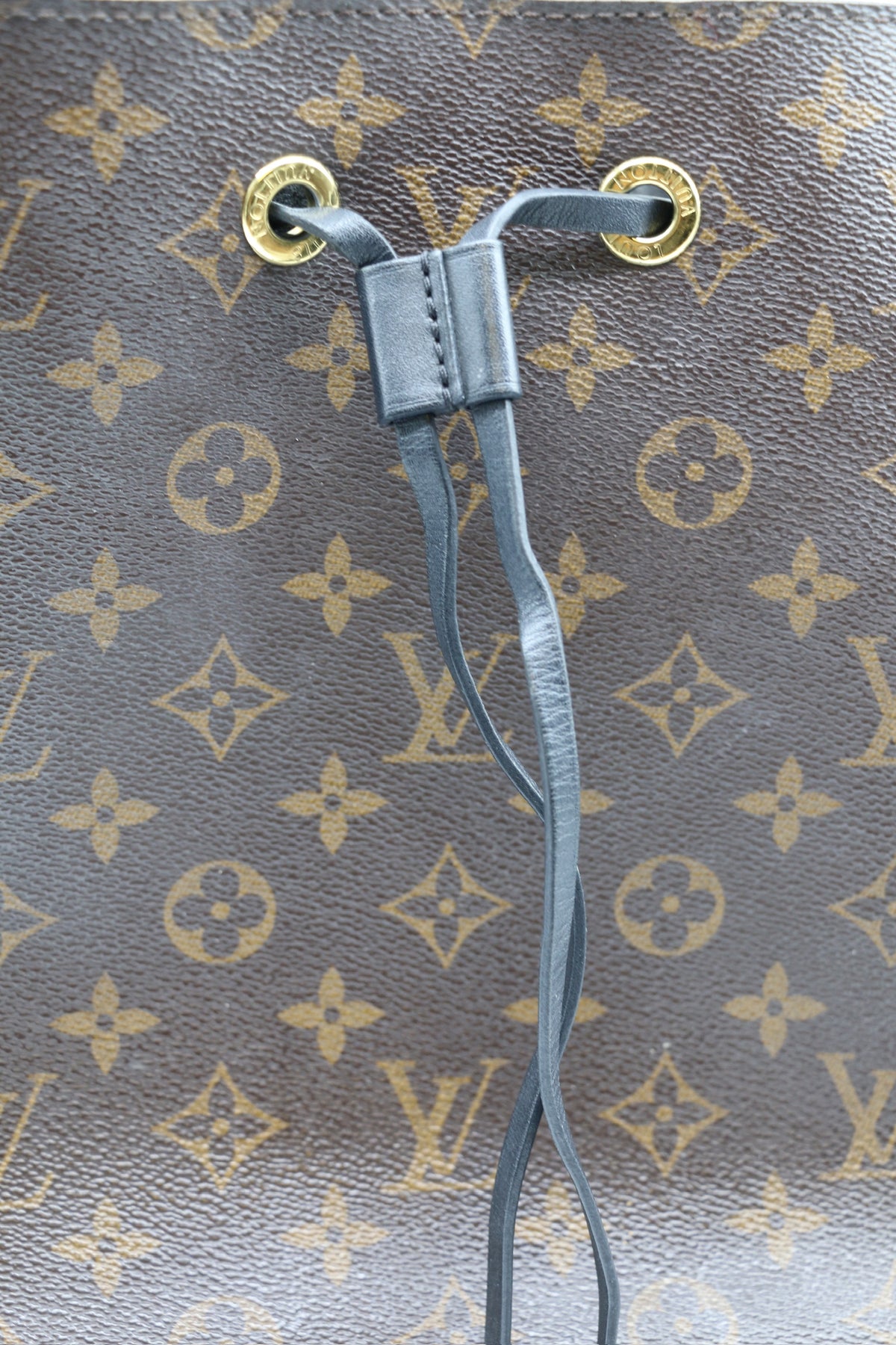 Bucket Bag Louis Vuitton