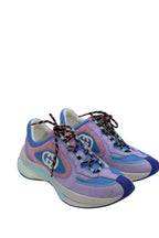 Gucci Run Sneakers Pink
