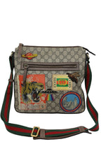 Gucci Courrier Soft GG Supreme